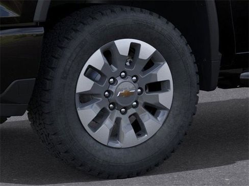 New 2026 Chevrolet Silverado 2500 Custom w/ Custom Value Package image 9