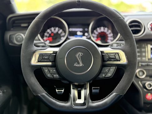 Used 2016 Ford Mustang Shelby GT350 w/ Track Package image 25