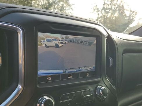 Used 2021 GMC Sierra 1500 AT4 w/ Driver Alert Package I image 22