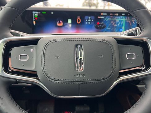 New 2026 Lincoln Nautilus Reserve image 22