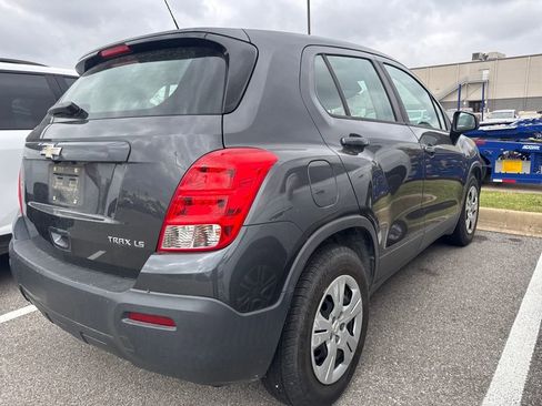 Used 2016 Chevrolet Trax LS image 4