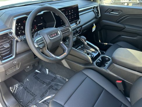 New 2026 GMC Canyon Elevation w/ Convenience Package image 18