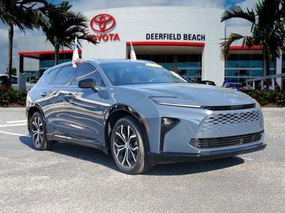 Used 2025 Toyota Crown Signia