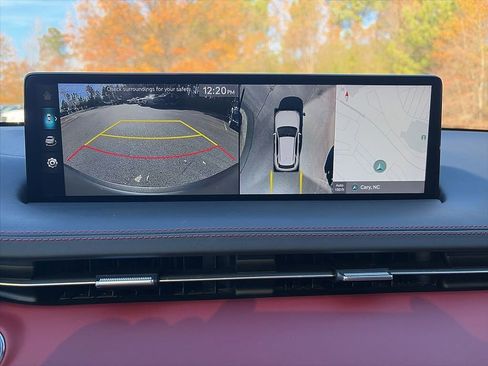 Used 2025 Genesis GV70 2.5T Sport Prestige w/ Sport Prestige Package image 9