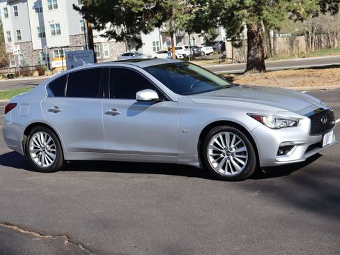 Used 2018 INFINITI Q50 Luxe w/ Essential Package (3.0T Luxe) image 2
