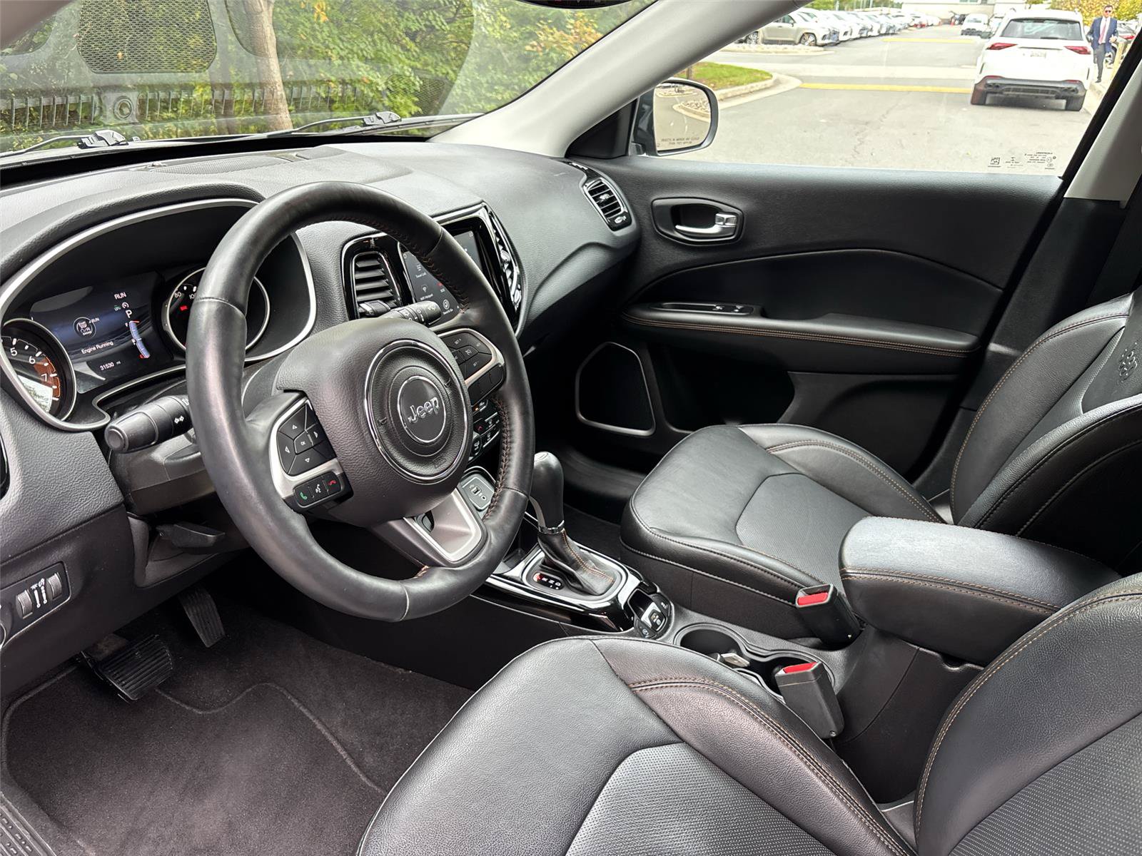 Used 2018 Jeep Compass Limited w/ Navigation Group AWD/4WD image 15