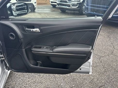 Used 2022 Dodge Charger SRT Hellcat w/ Harman/Kardon Audio Group image 16