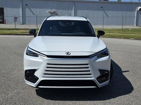 New 2026 Lexus TX 500h AWD image 2