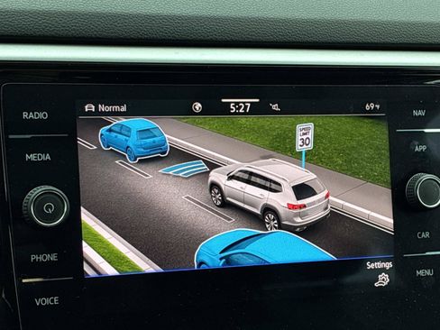 Certified 2023 Volkswagen Atlas SEL AWD/4WD image 38