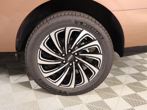 New 2026 Lincoln Navigator Black Label AWD/4WD image 20