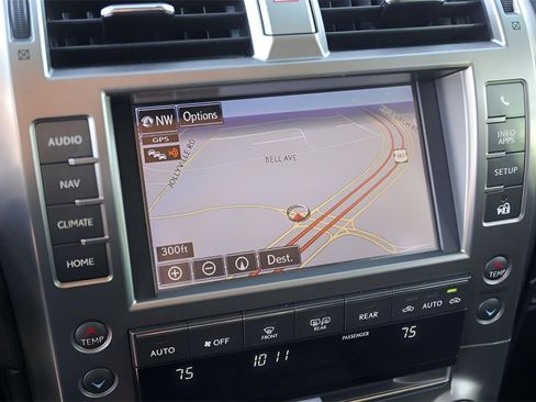 Used 2017 Lexus GX 460 Premium image 16