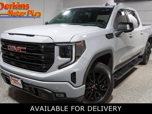 Used 2024 GMC Sierra 1500 Elevation w/ Elevation Premium Package AWD/4WD image 1