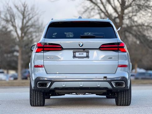 New 2026 BMW X5 xDrive40i w/ M Sport Package image 5