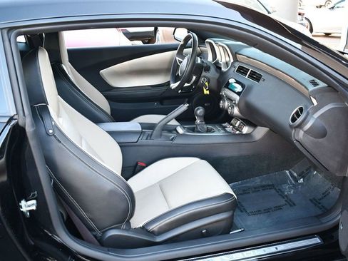 Used 2010 Chevrolet Camaro SS w/ RS Package image 43