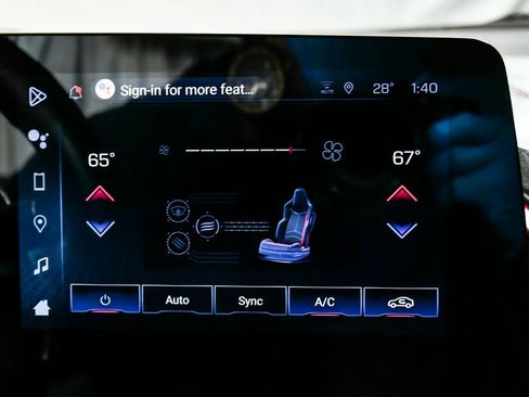 Used 2024 Chevrolet Corvette Stingray w/ Z51 Performance Package image 28