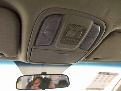 Used 2018 Kia Optima LX image 23