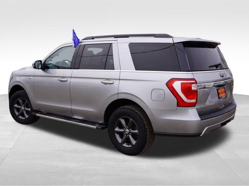 Certified 2021 Ford Expedition XLT image 8