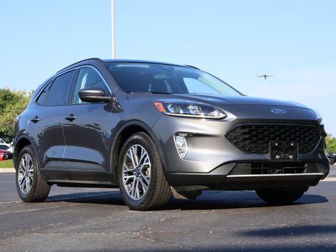 Used 2022 Ford Escape SEL w/ Technology Package FWD image 1