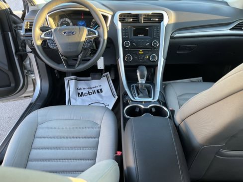 Used 2014 Ford Fusion S image 12
