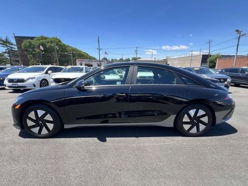 Used 2024 Hyundai Ioniq 6 SE AWD/4WD image 5