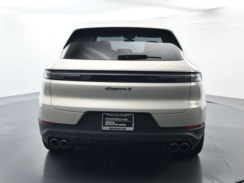 Certified 2026 Porsche Cayenne S AWD/4WD image 13