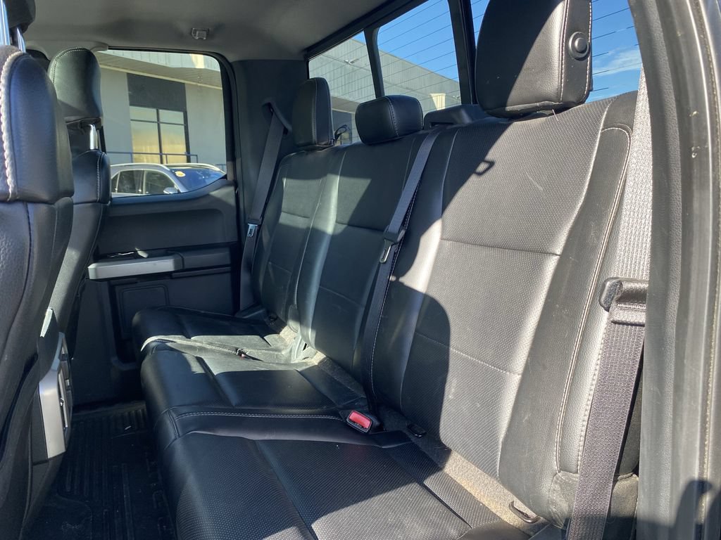Used 2017 Ford F350 Lariat w/ Lariat Value Package AWD/4WD image 5