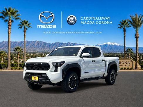 Used 2024 Toyota Tacoma TRD Off-Road w/ TRD Off Road Upgrade Package AWD/4WD image 7