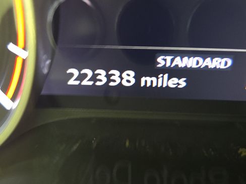 Used 2023 Nissan Rogue SL w/ SL Premium Package image 18