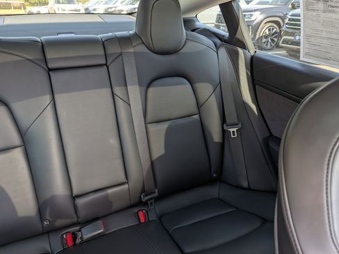 Used 2022 Tesla Model 3 Performance AWD/4WD image 14
