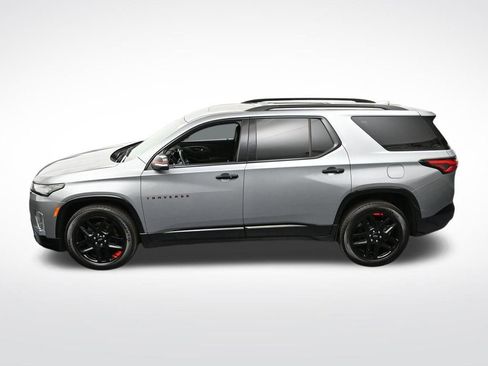Used 2023 Chevrolet Traverse Premier w/ Redline Edition AWD/4WD image 17