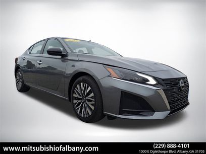 Used 2024 Nissan Altima 2.5 SV