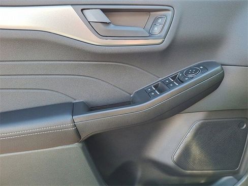 New 2026 Ford Escape Active w/ Cold Weather Package image 7
