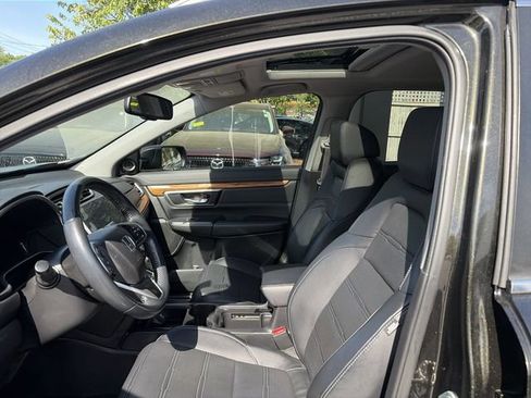 Used 2019 Honda CR-V Touring image 11