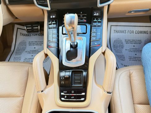 Used 2012 Porsche Cayenne image 57