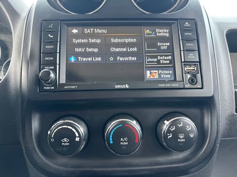 Used 2016 Jeep Patriot High Altitude image 23