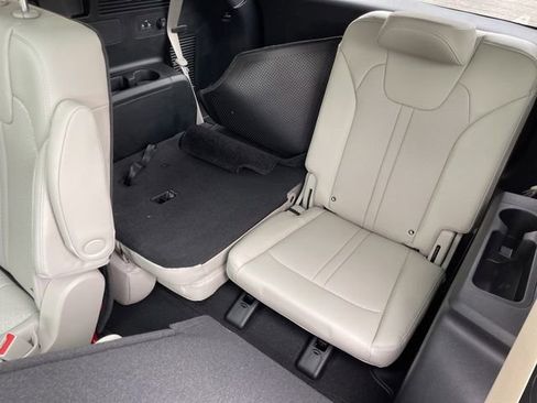 Certified 2023 Kia Sorento SX Prestige w/ Panoramic Sunroof Package AWD/4WD image 31
