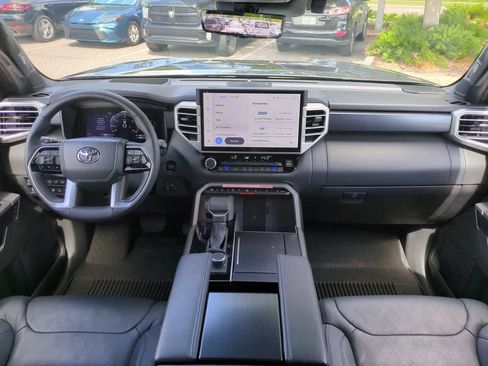 Used 2025 Toyota Tundra Platinum AWD/4WD image 14
