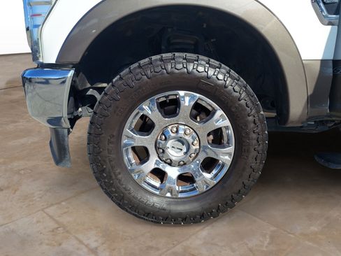 Used 2022 Ford F250 King Ranch w/ King Ranch Ultimate Package AWD/4WD image 29