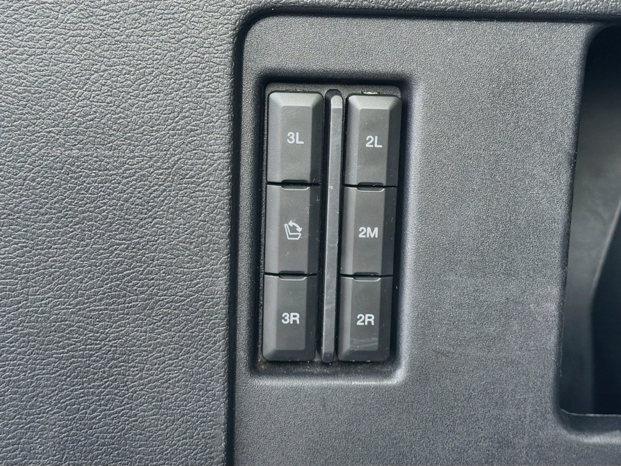 Used 2024 Ford Expedition Max XLT AWD/4WD image 13