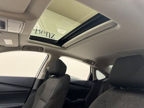 Used 2023 Honda Accord EX image 13