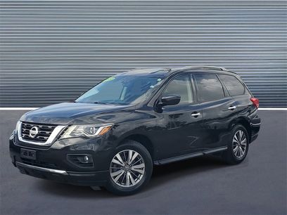Used 2020 Nissan Pathfinder SV