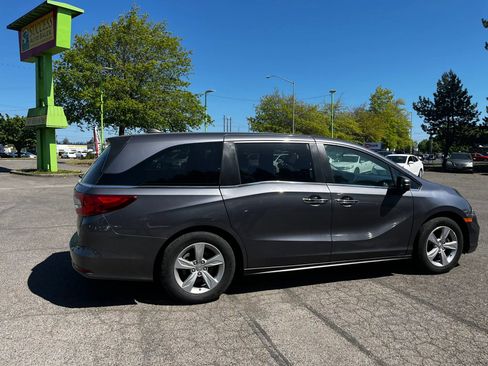 Used 2019 Honda Odyssey EX-L image 3