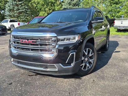Certified 2020 GMC Acadia SLE w/ Driver Convenience Package