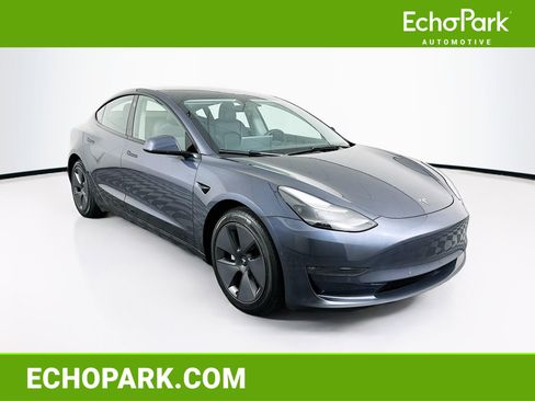 Used 2022 Tesla Model 3 Long Range AWD/4WD image 1