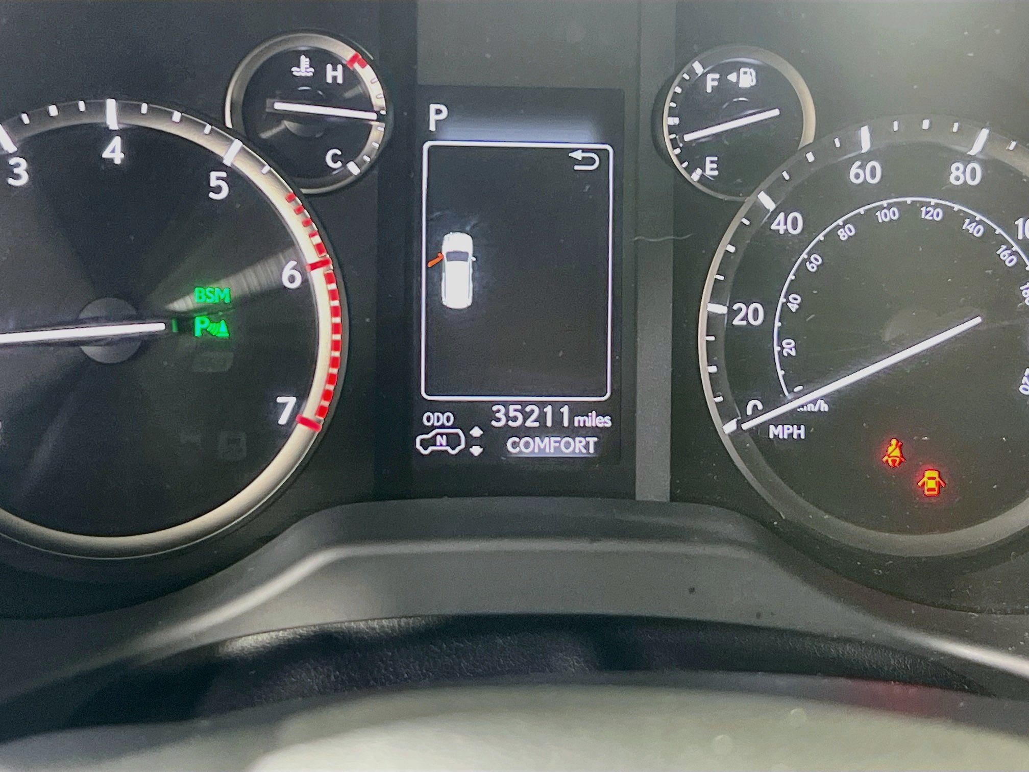 Used 2022 Lexus GX 460 Luxury w/ Off Road Package AWD/4WD image 12