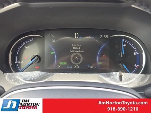 Used 2025 Toyota RAV4 XLE Premium AWD/4WD image 18