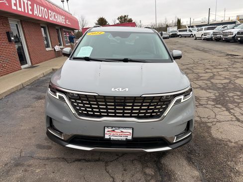 Used 2024 Kia Carnival SX Prestige image 14