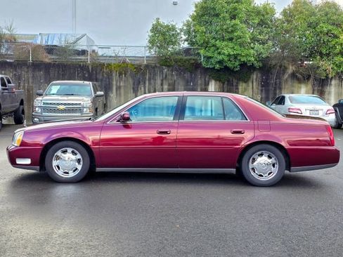 Used 2002 Cadillac De Ville w/ Comfort/Convenience Pkg image 4
