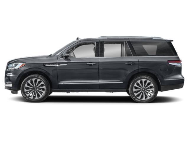 Used 2024 Lincoln Navigator Premiere AWD/4WD image 3