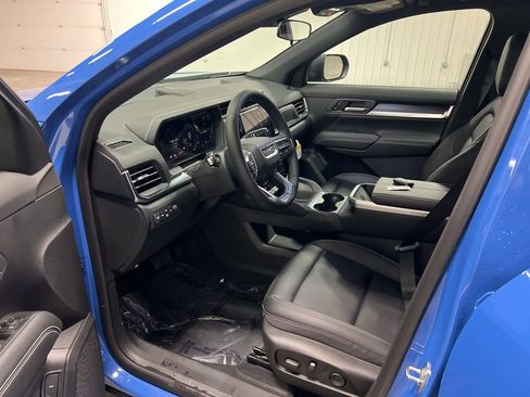 New 2026 GMC Terrain Elevation w/ Elevation Premium Package image 9